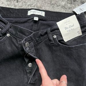 NWT Abercrombie Curve Love "The Dad High Rise" Black‎ jeans